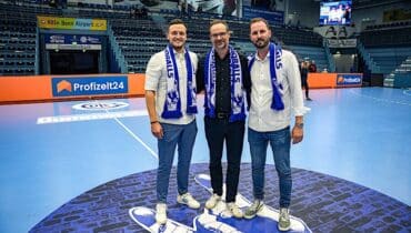 Werbepartner VfL Gummersbach - TOOLPORT vertreten durch Geschäftsführer Dr. Frank Frößler.